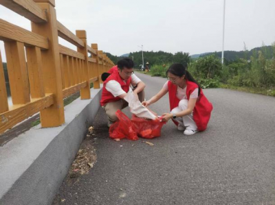 【乡镇动态】雷埠乡妇联：巾帼齐